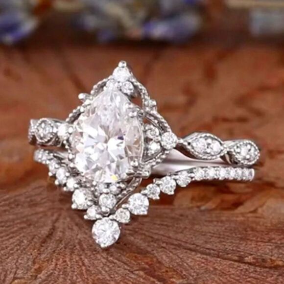 925 Sterling Silver 2 piece Women's Pear  Moissanite Engagement and Wedding Ring - Picture 4 of 4